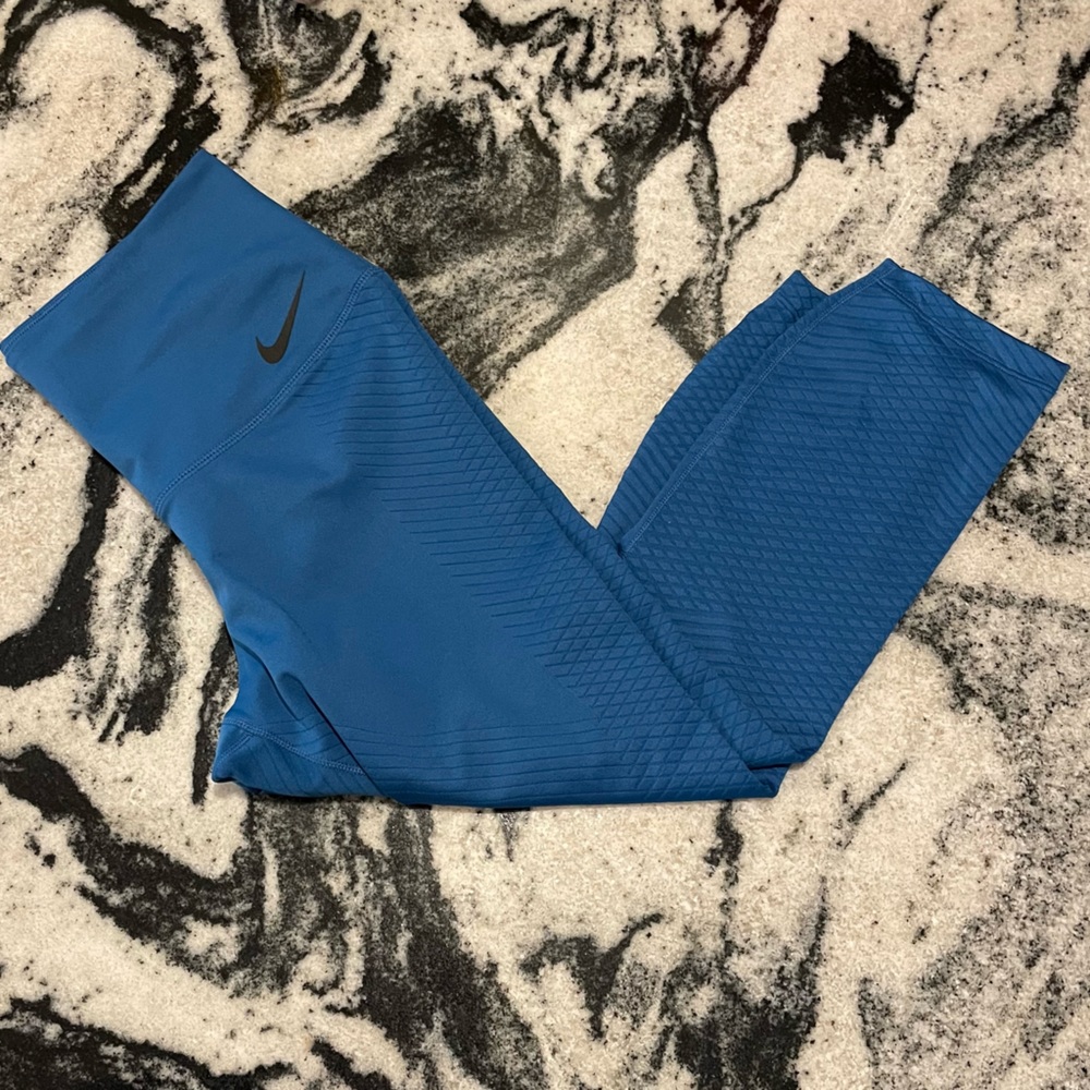 👟 Nike Leggings NWOT